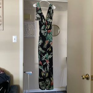Petite Gianni Bini floral pants jumpsuit size S